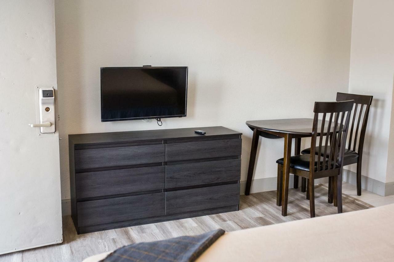 Merit Inn And Suites Beaumont Buitenkant foto