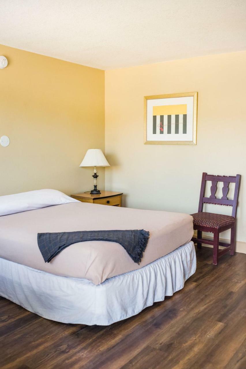 Merit Inn And Suites Beaumont Buitenkant foto